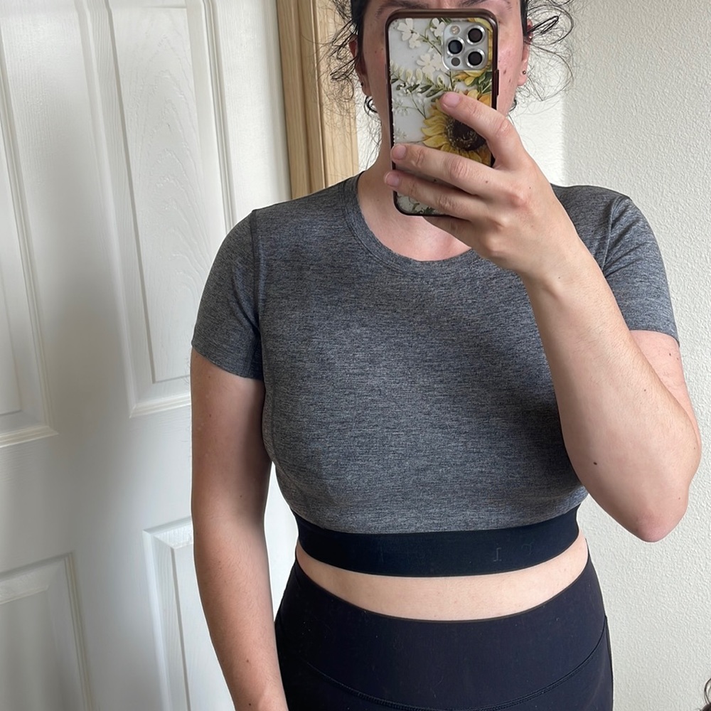 Stori Hero Cropped T